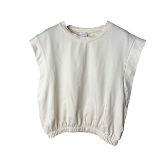 CAP SLEEVE CREAM TOP